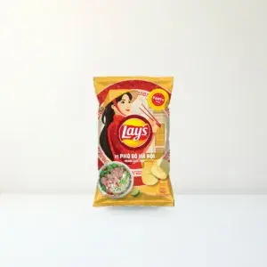 Bao bì mặt trước Snack Khoai Tây Lay's Vị Phở Bò Hà Nội Gói 88 g chính hãng Lay's